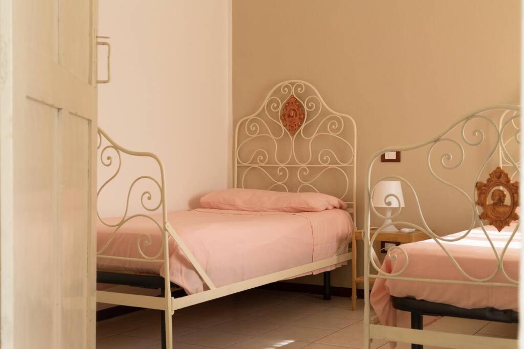 Maria'S Bed - Intero Alloggio Accogliente Dorno Екстер'єр фото